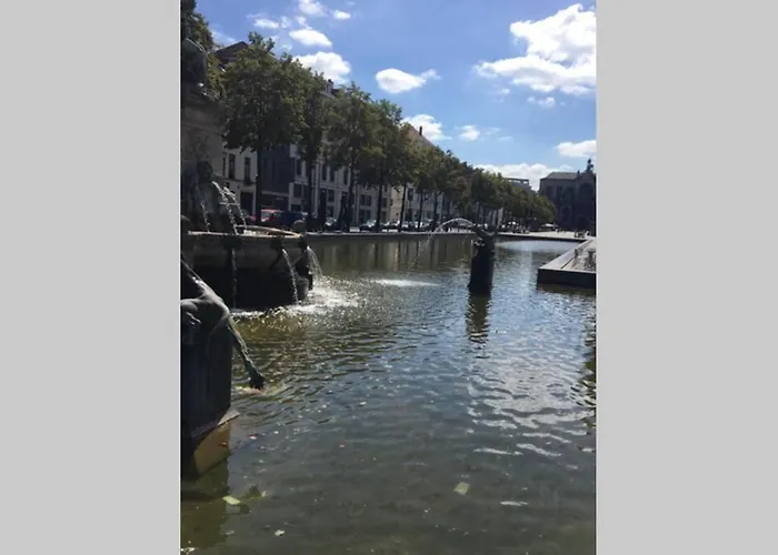 En Plein Coeur De Bruxelles. Superbe Duplex.A Voir!